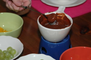 zdjęcie fondue czekoladowego